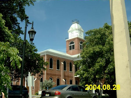 Monroe County Courthouse in Key West, Florida